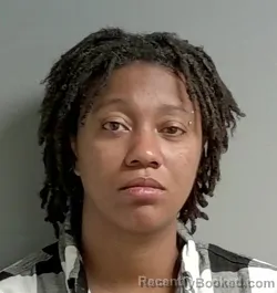 Mugshot of Taneisha Rollins booked in Calhoun County, Alabama on April 21, 2026