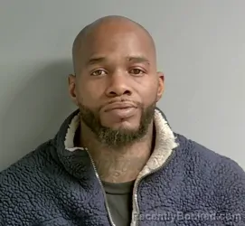 Mugshot of Anandis Woolf