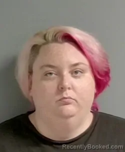 Mugshot of Savanna Wade booked in Calhoun County, Alabama on August 10, 2026