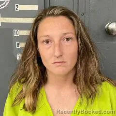 Mugshot of SHELLEY TRAMMELL