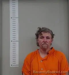 Mugshot of MICHAEL EDWARDS