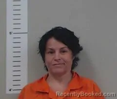 Mugshot of SARAH BEAVERS booked in Chilton County, Alabama on April 17, 2026