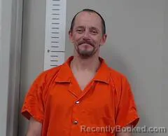 Mugshot of ROBERT EASTERLING