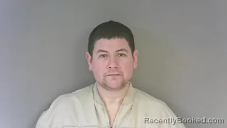 Mugshot of Chase Wesley Helton