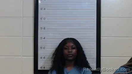 Mugshot of TENIYA SANAA DIEUJUSTE