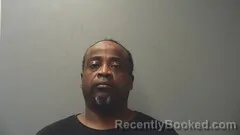 Mugshot of ROBERT THOMPSON