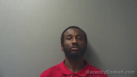 Mugshot of MULLINS SHAUNTAT DARIUS booked in Colbert County, Alabama on April 24, 2026