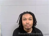 Mugshot of TRAVARIS DEVON REYNOLDS