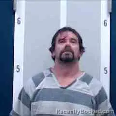 Mugshot of JONATHAN PAUL GILBERT