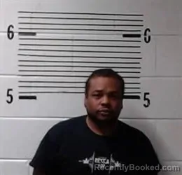 Mugshot of T EDWARDS