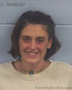 Mugshot of SAVANNAH OSWALT