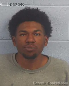 Mugshot of DAMION MACON