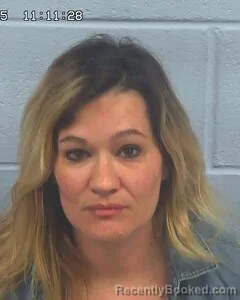 Mugshot of AMANDA GUYTON