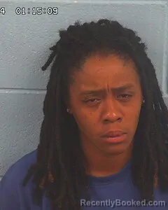 Mugshot of LASHONNA DAVIS
