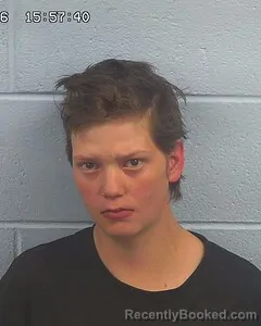 Mugshot of AUSTIN GIDDENS