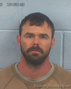 Mugshot of JUSTIN MADDOX