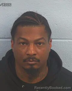 Mugshot of DERVIN WYATT