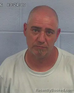 Mugshot of JASON CAMPBELL booked in Etowah County, Alabama on April 10, 2026