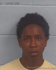 Mugshot of MAQUAVIOUS WILLIAMS booked in Etowah County, Alabama on April 16, 2026