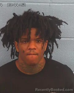 Mugshot of KEYVEON BUSH booked in Etowah County, Alabama on April 20, 2026