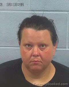 Mugshot of Hannah Compton booked in Etowah County, Alabama on October 3, 2026