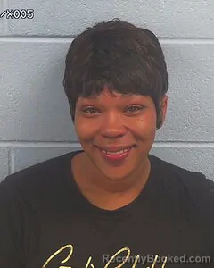Mugshot of Kenyata Woods booked in Etowah County, Alabama on October 17, 2026