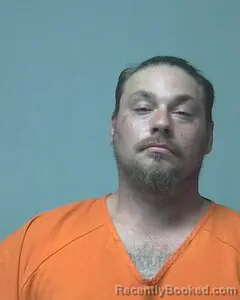 Mugshot of DAREN KNIGHTEN