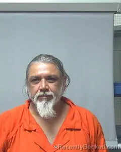 Mugshot of JULIO MUNOZ