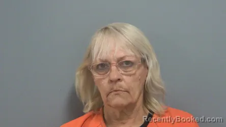 Mugshot of VERONICA DENISE EDWARD booked in Fayette County, Alabama on April 21, 2026