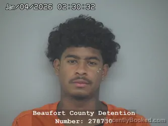 Mugshot of ANGELO URIEL SERRANO