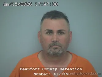 Mugshot of RAUL MONREAL