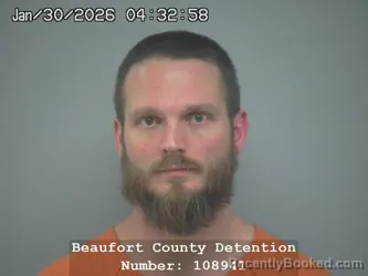 Mugshot of DEREK ALEXANDER MULLINS