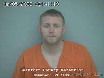 Mugshot of TRAVIS ANTHONY ASBACH