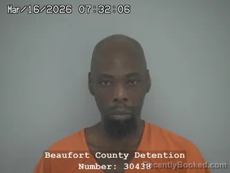 Mugshot of ISIAH LEE