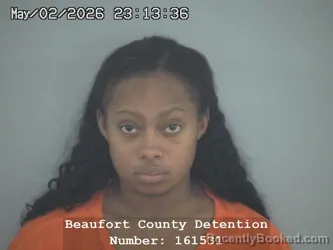 Mugshot of TIYONIA DEONDRA SINGLETON booked in Beaufort County, South Carolina on May 2, 2026