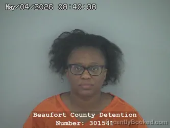 Mugshot of SHALENA BRENDA WILLIAMS booked in Beaufort County, South Carolina on May 4, 2026
