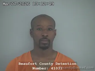 Mugshot of DERRICK LAMONT AIKEN booked in Beaufort County, South Carolina on May 7, 2026