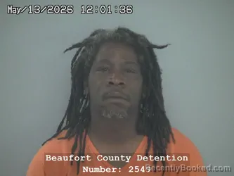 Mugshot of CHAVIS ARAYAH MATHIS booked in Beaufort County, South Carolina on May 13, 2026
