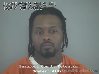Mugshot of DEMETRIUS LEVANNE GREEN booked in Beaufort County, South Carolina on June 25, 2026