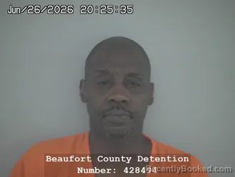 Mugshot of MAURICE MANTIZE SINGLETON booked in Beaufort County, South Carolina on June 26, 2026