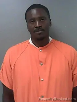 Mugshot of Kavoris Jamel Owens booked in Hale County, Alabama on October 4, 2026