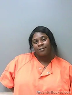 Mugshot of TORI YOSHIKA ROBINSON