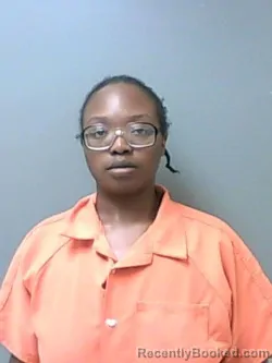 Mugshot of ROBNETREYA BOLDEN