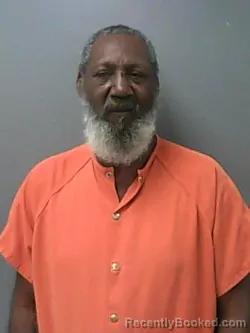 Mugshot of TOM JR GILES booked in Hale County, Alabama on April 5, 2026