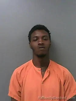 Mugshot of KIAJIAN LENETRILES MILLER booked in Hale County, Alabama on April 5, 2026