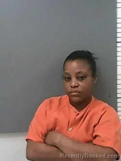 Mugshot of JOYCLYN CHAMBERS booked in Hale County, Alabama on April 18, 2026