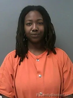 Mugshot of VIVIANNA EDNIA JORDAN booked in Hale County, Alabama on June 1, 2026