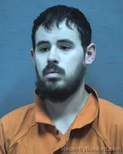 Mugshot of CHRISTIAN ALEXANDER CASTILLO