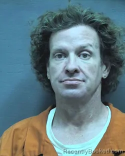 Mugshot of Robert Paul Cushing