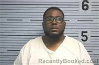 Mugshot of WAYNE LYNN